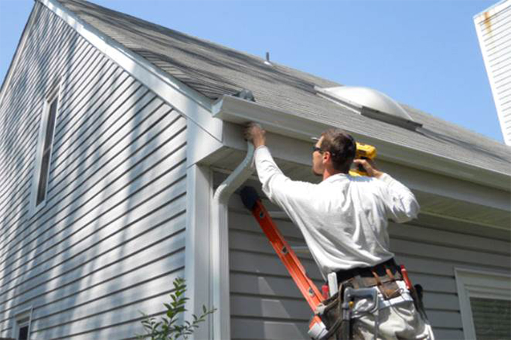 Seamless Gutter Installation Hawley