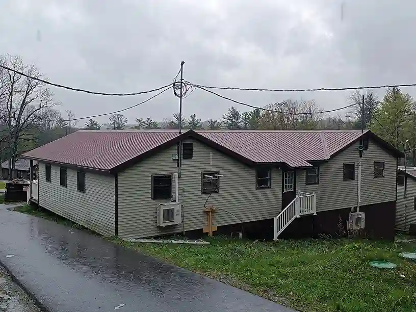 Completed roofing project